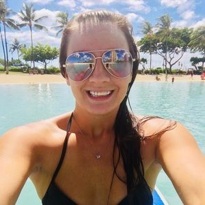 Meet your Posher, Brandi